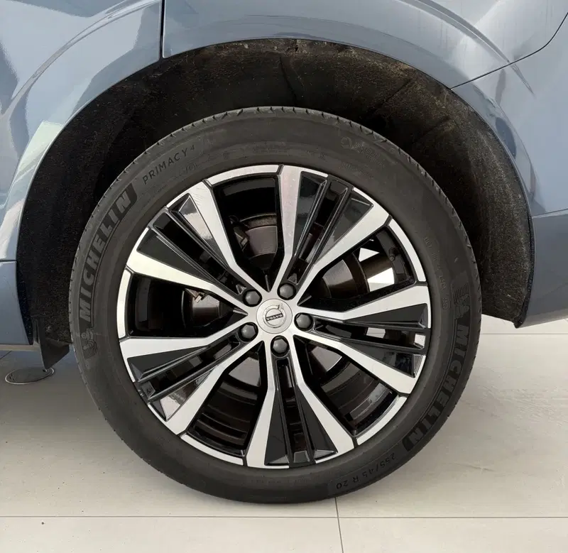 Volvo XC60 usata a Parma (3)