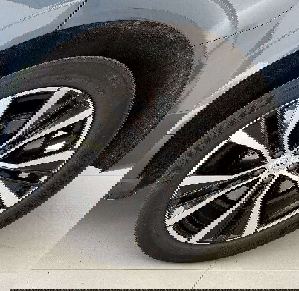 Volvo XC60 usata a Parma (3)