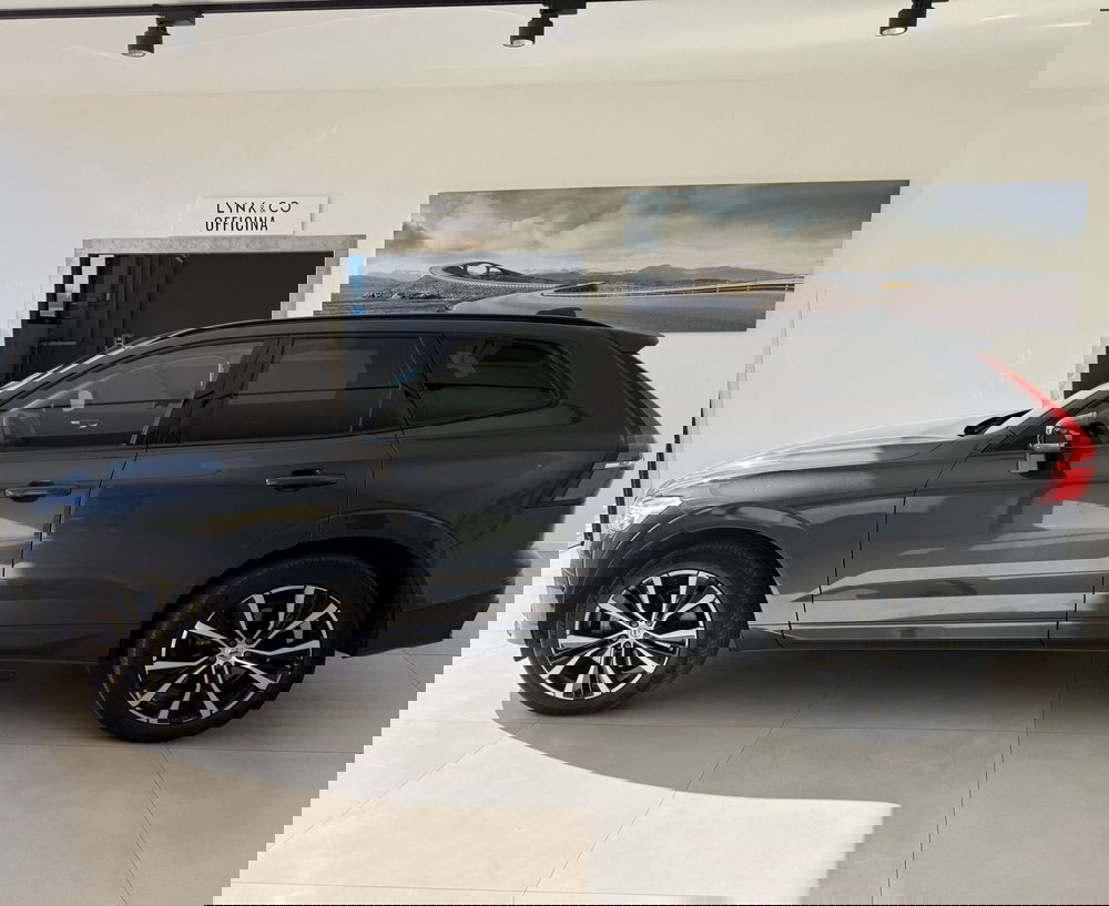 Volvo XC60 usata a Parma (7)