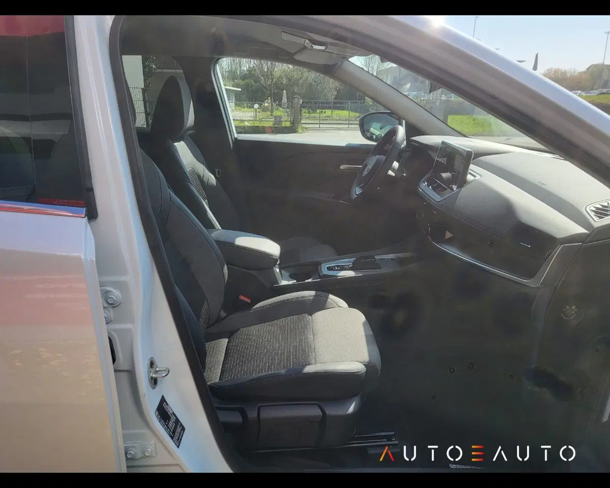 Nissan Qashqai nuova a Parma (14)