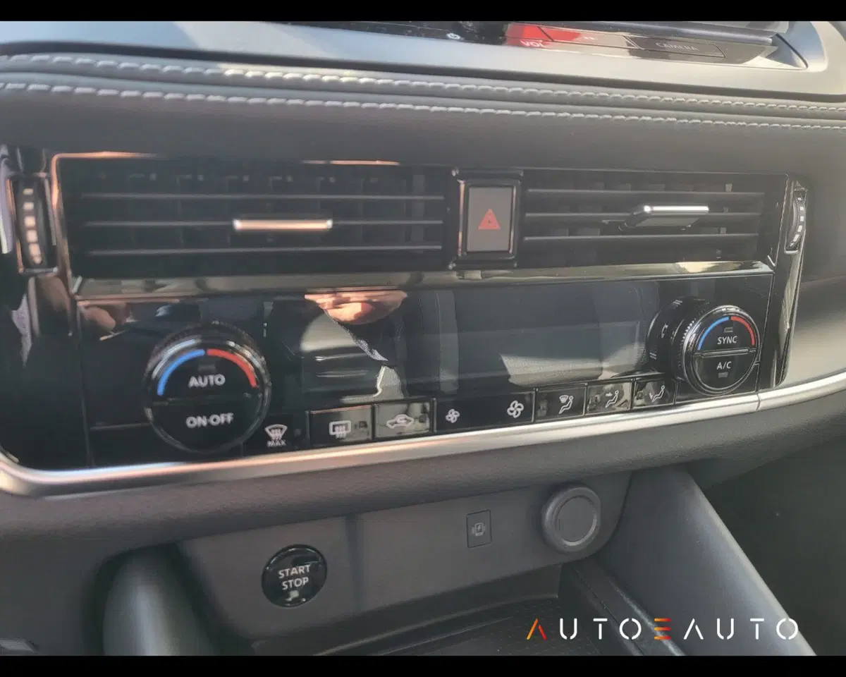 Nissan Qashqai nuova a Parma (18)
