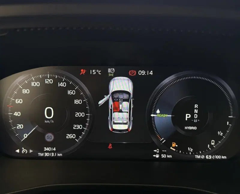 Volvo XC40 usata a Parma (4)