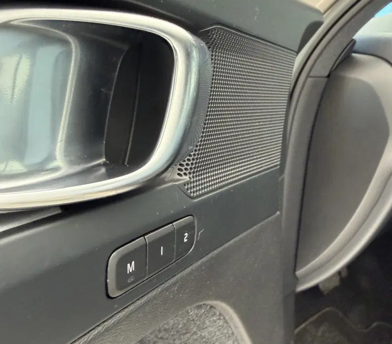 Volvo XC40 usata a Parma (9)