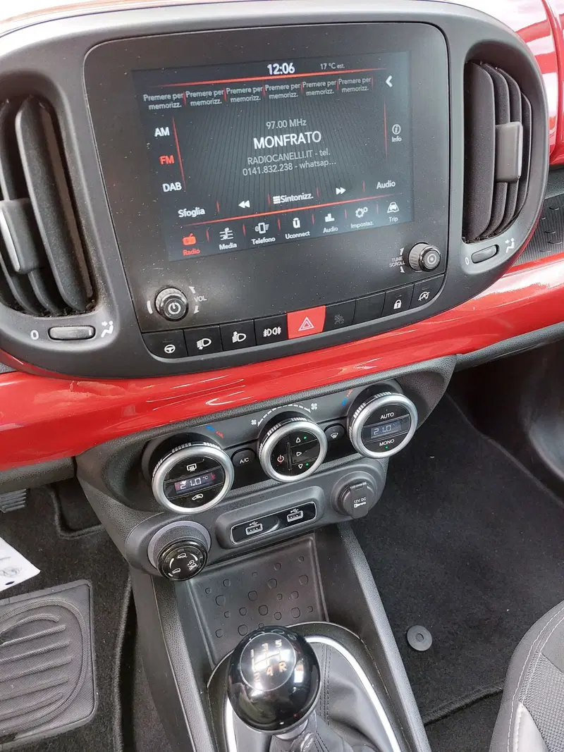 Fiat 500L usata a Imperia (5)