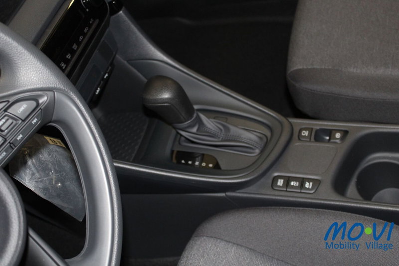 Mazda Mazda2 Hybrid nuova a Torino (6)
