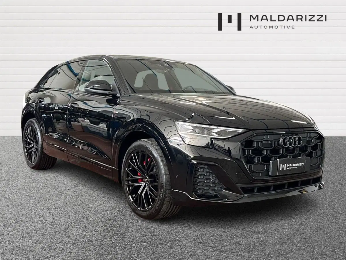Audi Q8 nuova a Bari