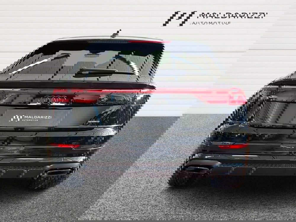 Audi Q8 nuova a Bari (3)