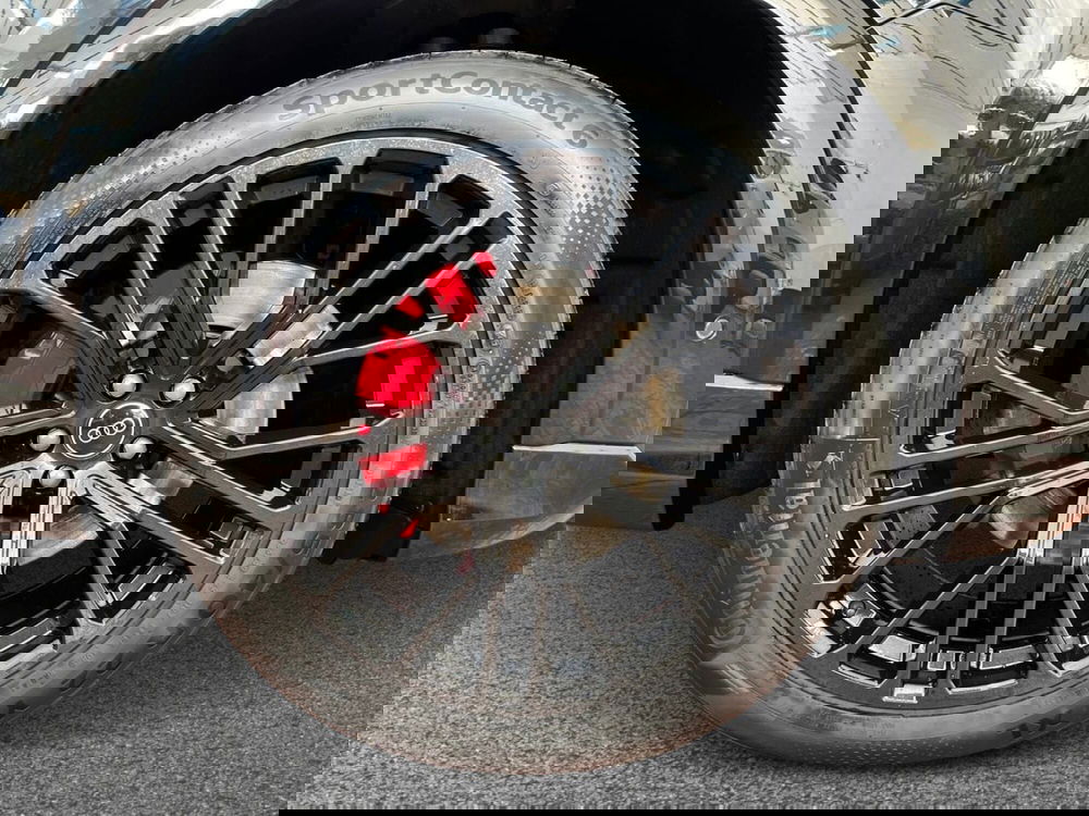 Audi Q8 nuova a Bari (6)