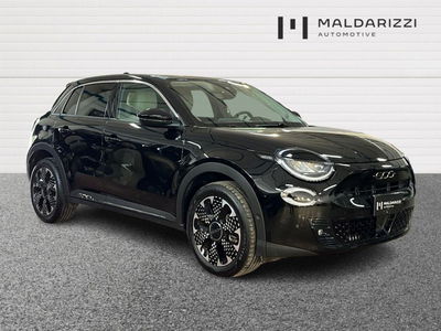 Fiat 600 1.2 hybrid La Prima II 110cv auto del 2025 usata a Bari