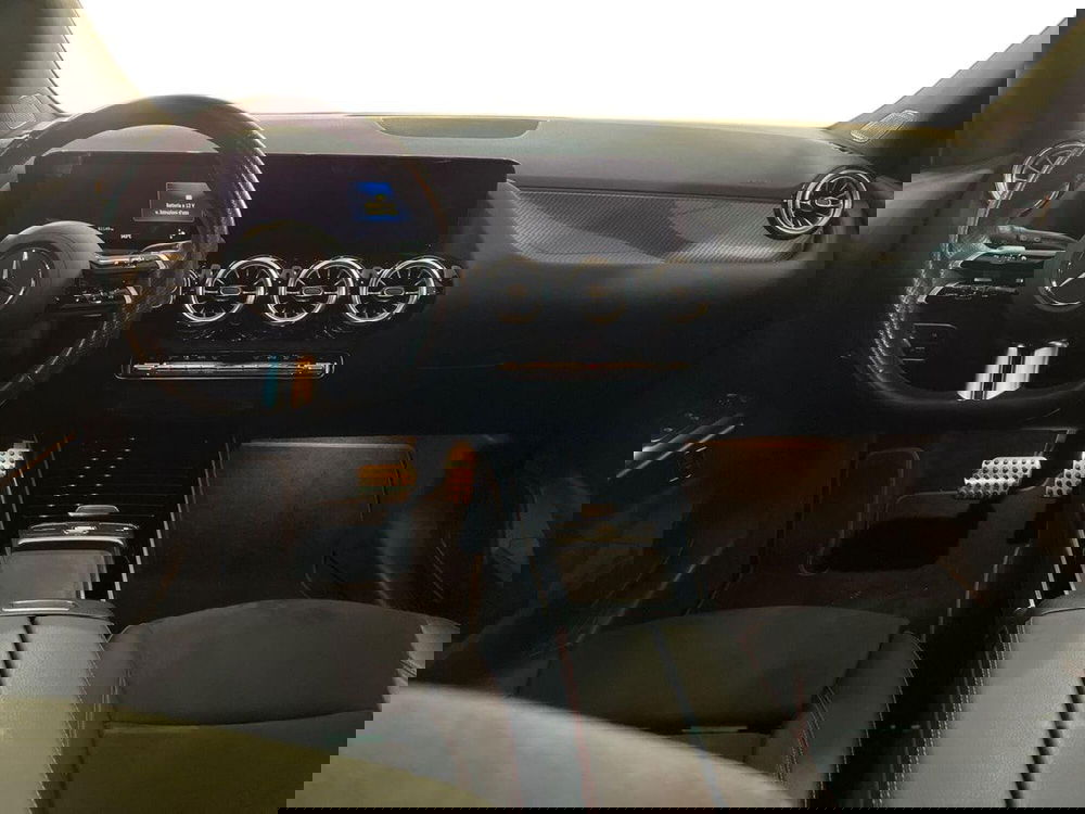 Mercedes-Benz GLA SUV usata a Bari (8)