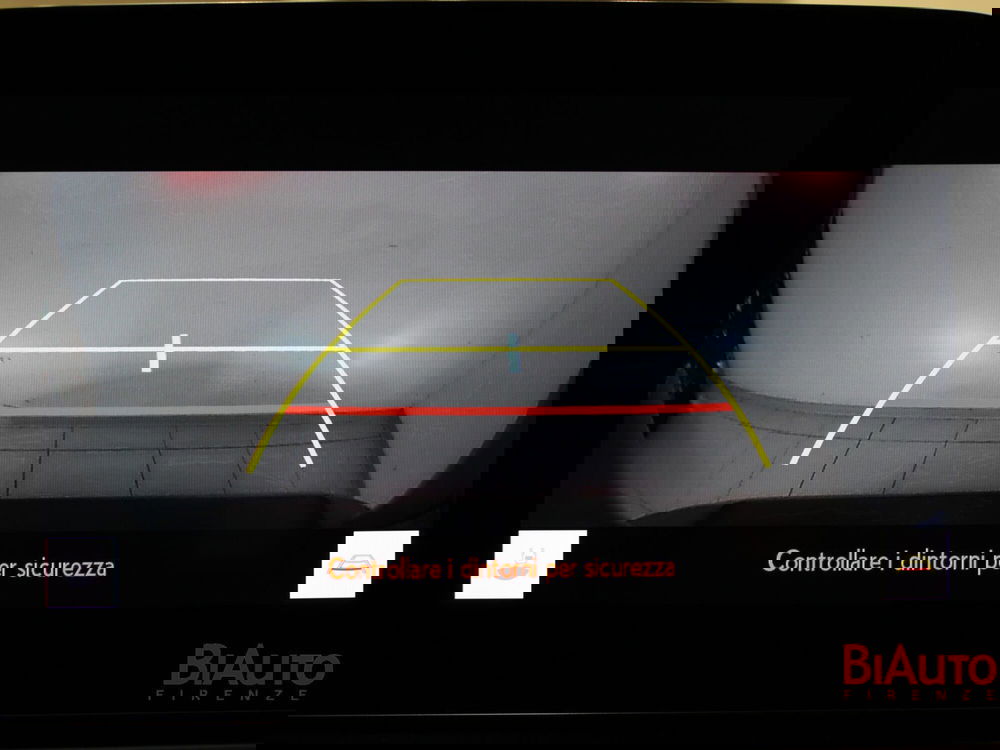 Lexus UX usata a Firenze (16)