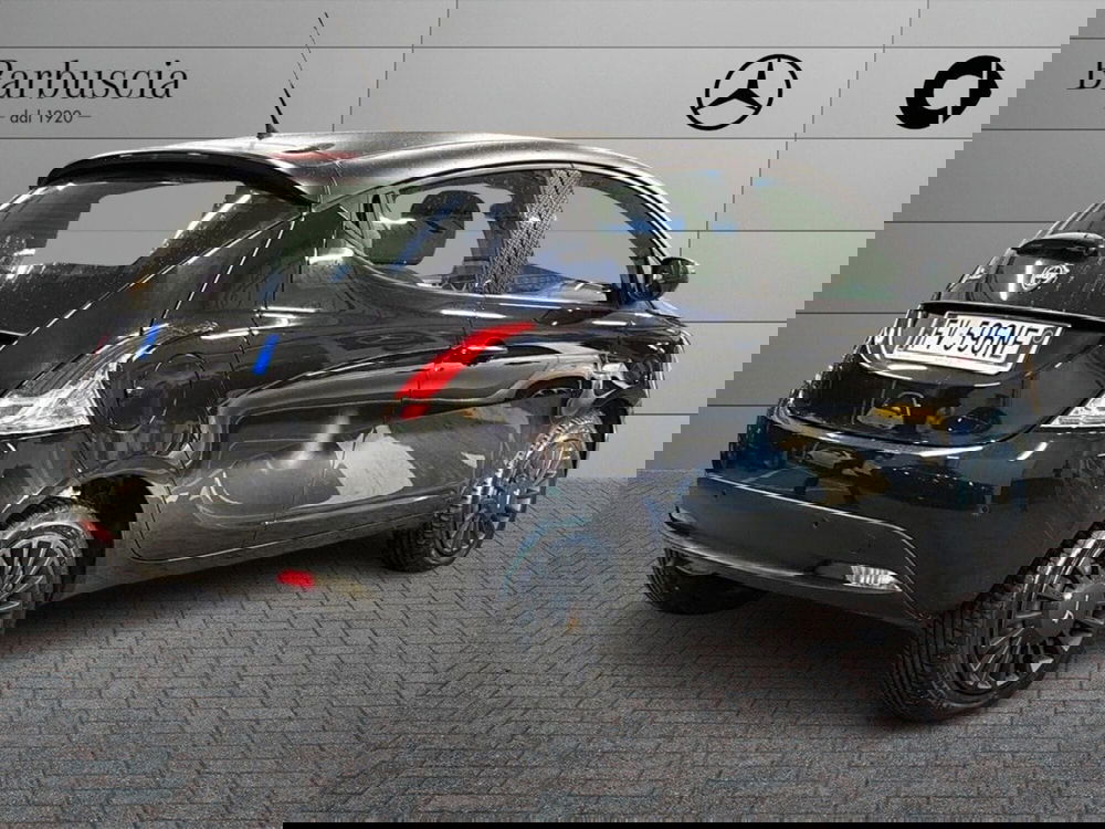 Lancia Ypsilon usata a Pescara (3)