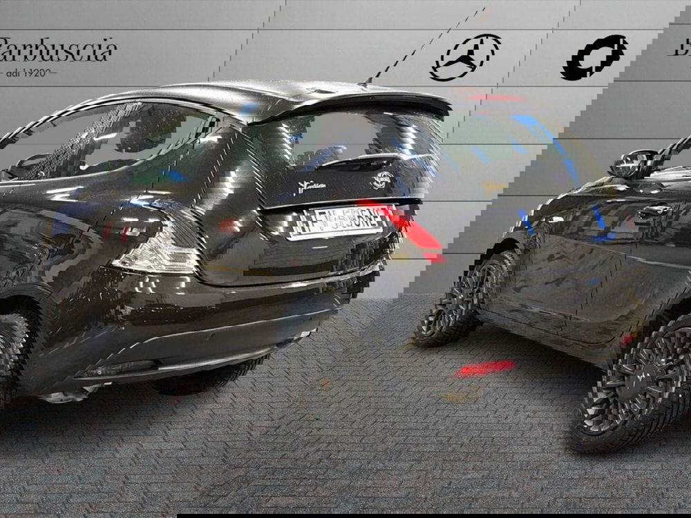 Lancia Ypsilon usata a Pescara (4)