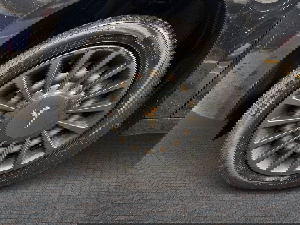 Lancia Ypsilon usata a Pescara (6)