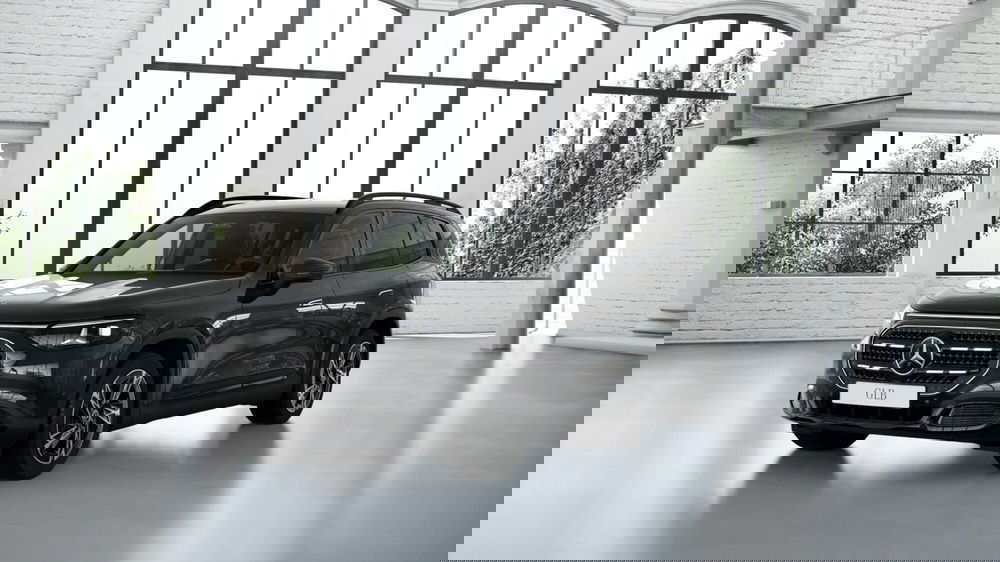 Mercedes-Benz GLB nuova a Pescara