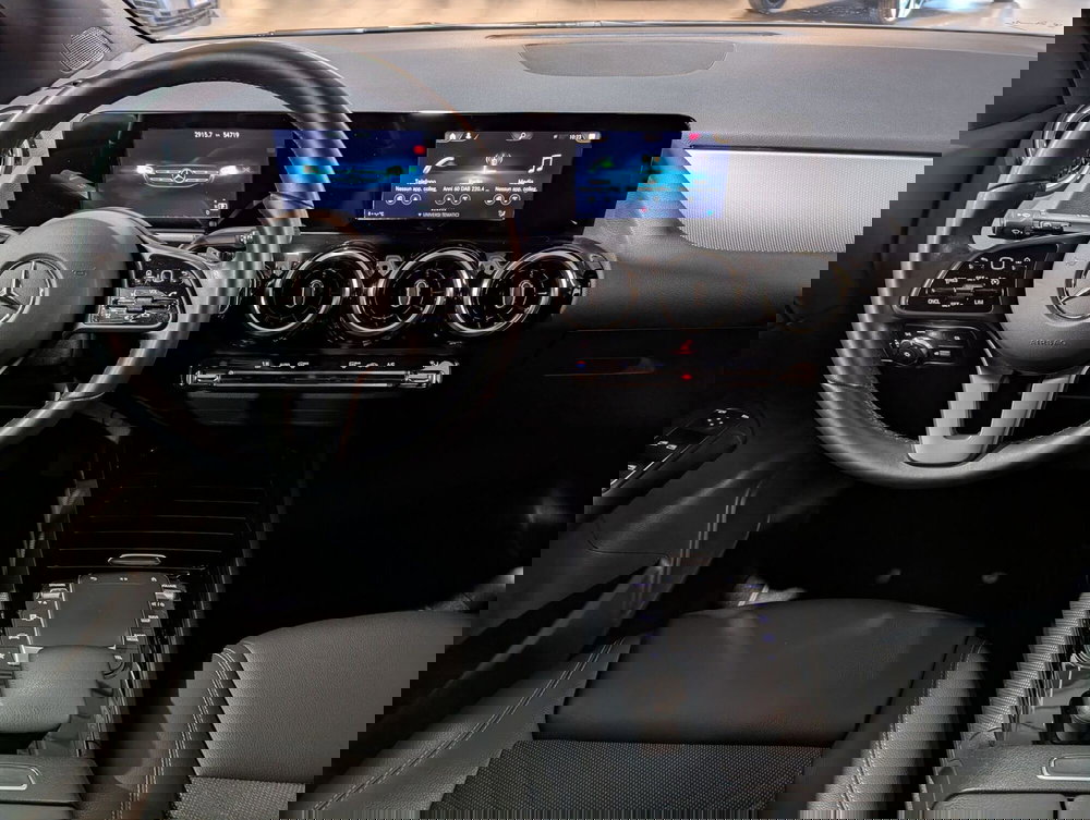 Mercedes-Benz GLA SUV usata a Trento (11)