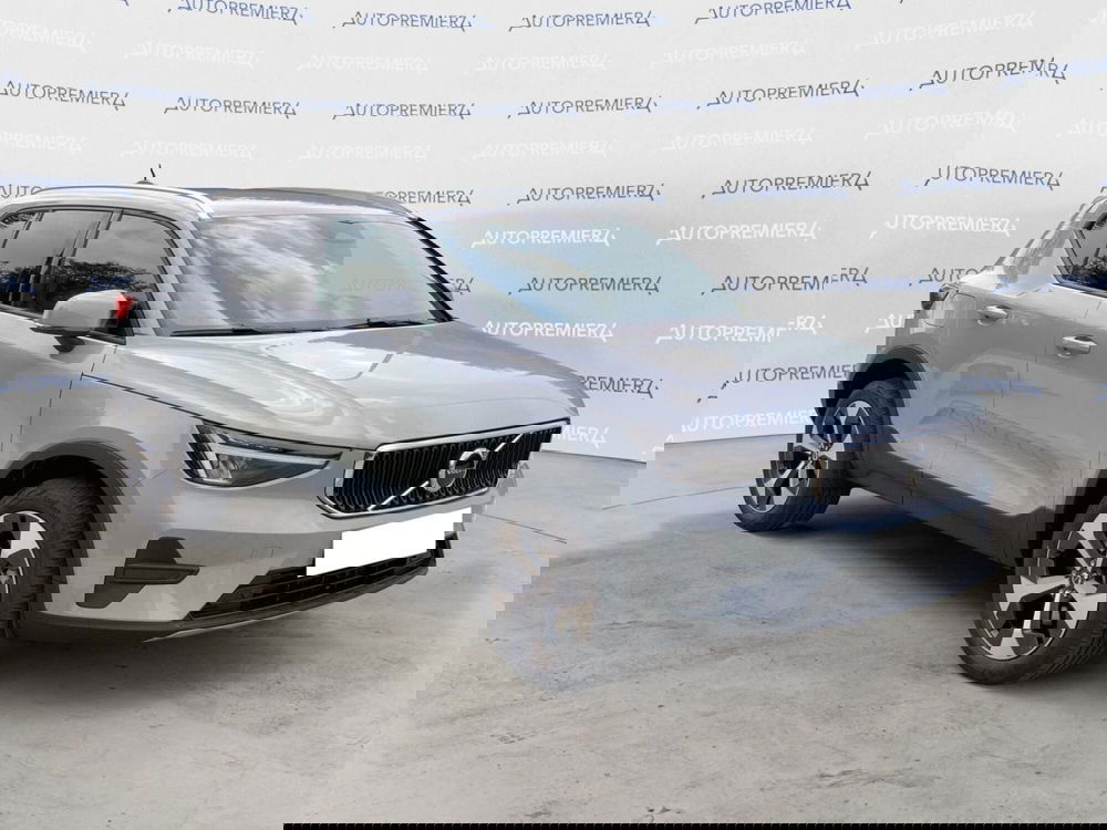 Volvo XC40 nuova a Como (3)