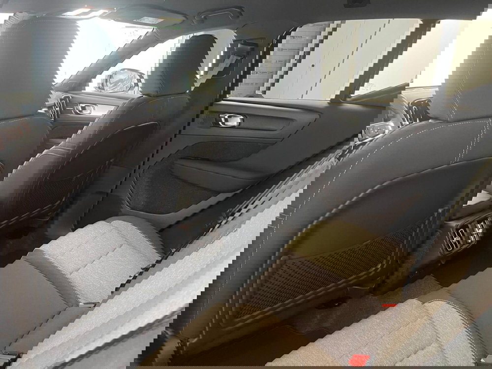 Volvo XC40 nuova a Como (10)