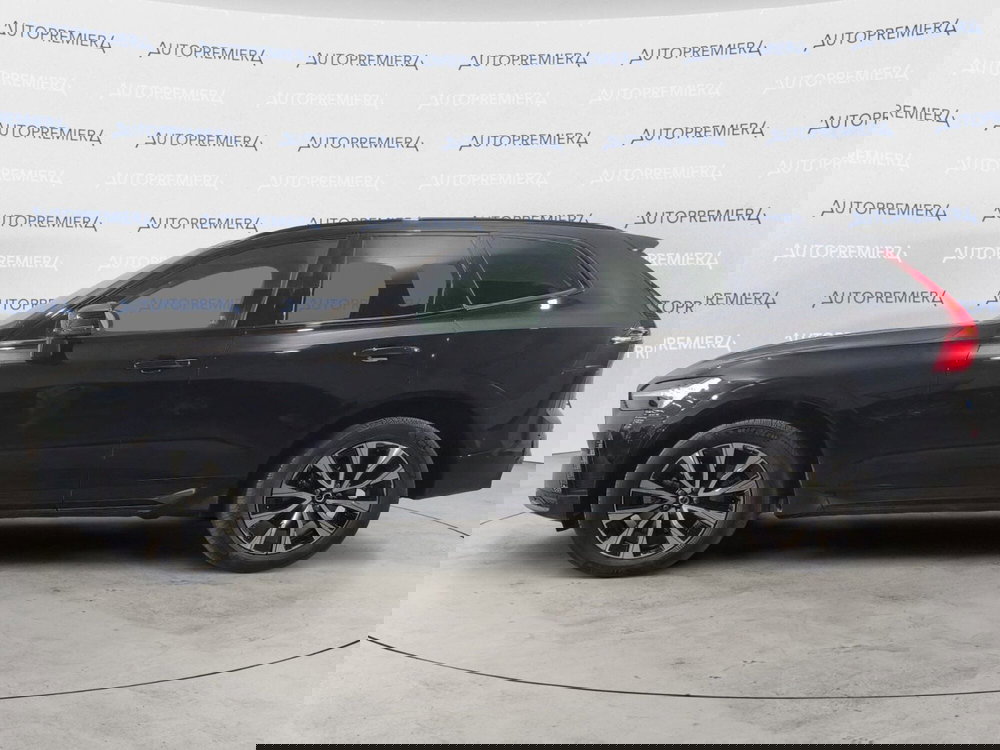 Volvo XC60 nuova a Como (3)