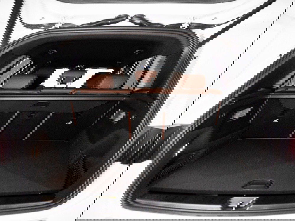 Mercedes-Benz GLB nuova a Macerata (10)