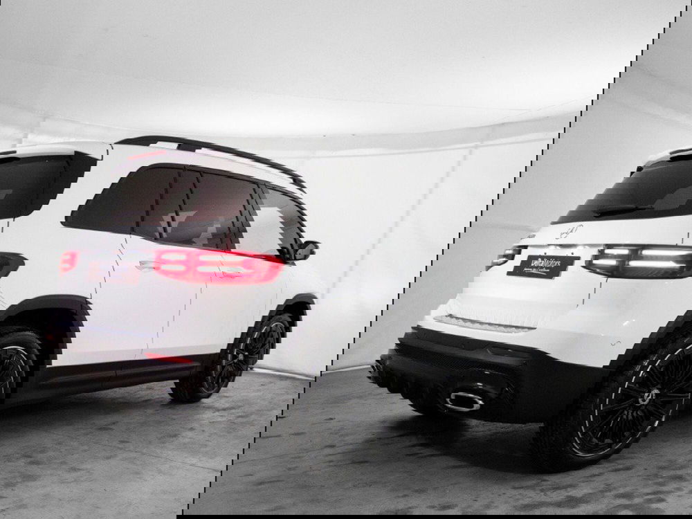 Mercedes-Benz GLB nuova a Macerata (4)