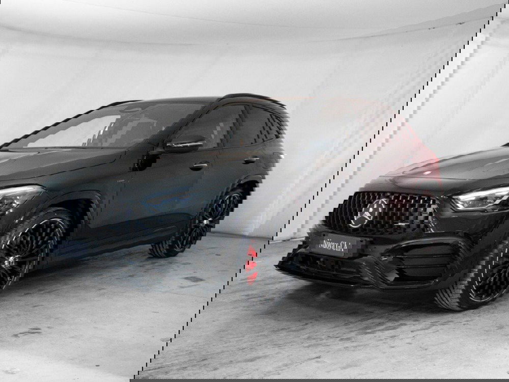 Mercedes-Benz GLA SUV nuova a Macerata