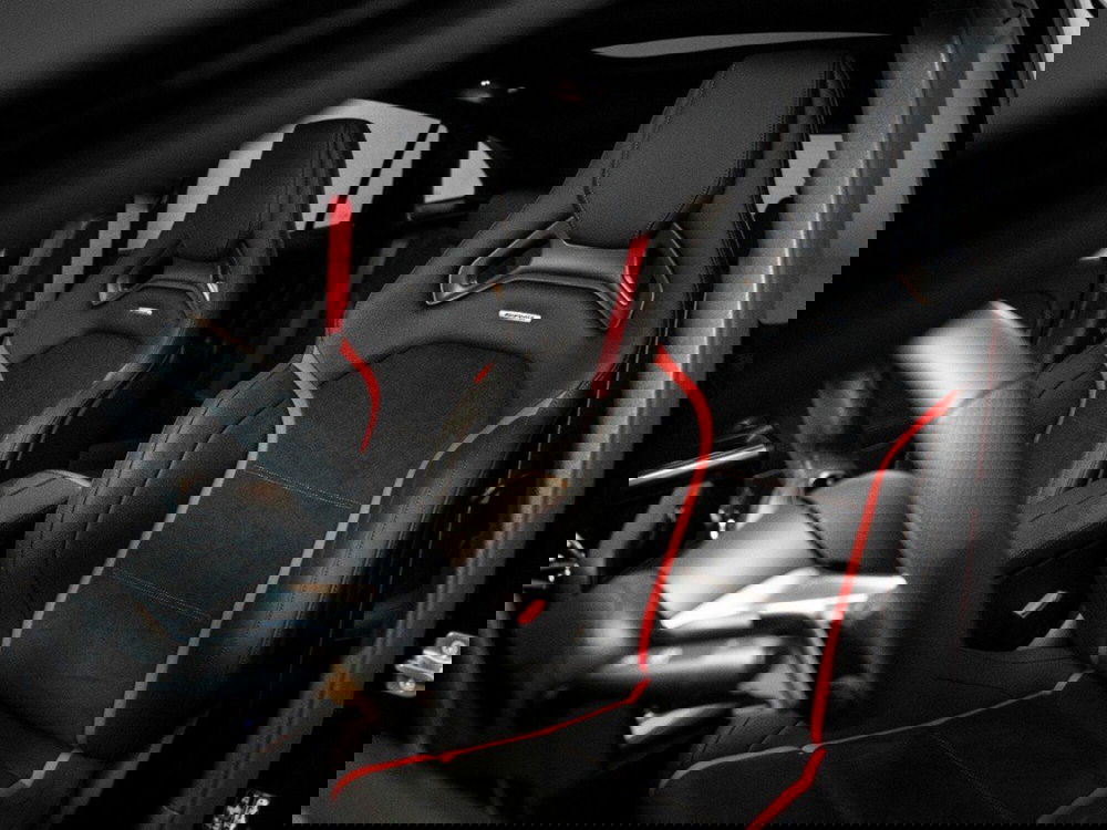 Mercedes-Benz GLA SUV nuova a Macerata (11)