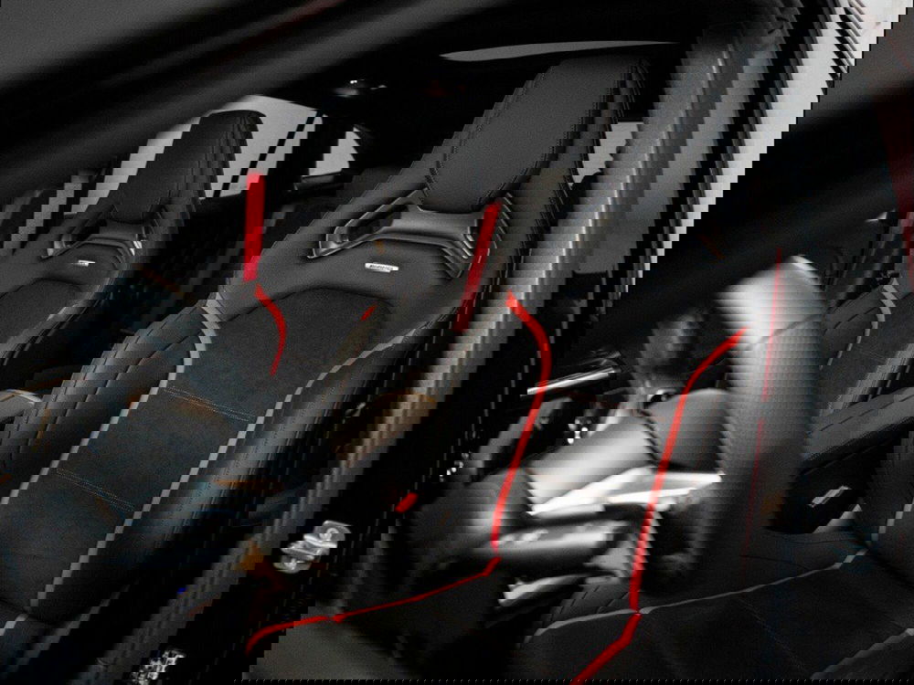 Mercedes-Benz GLA SUV nuova a Macerata (12)