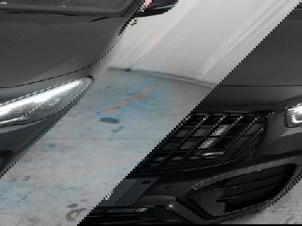 Mercedes-Benz GLA SUV nuova a Macerata (6)