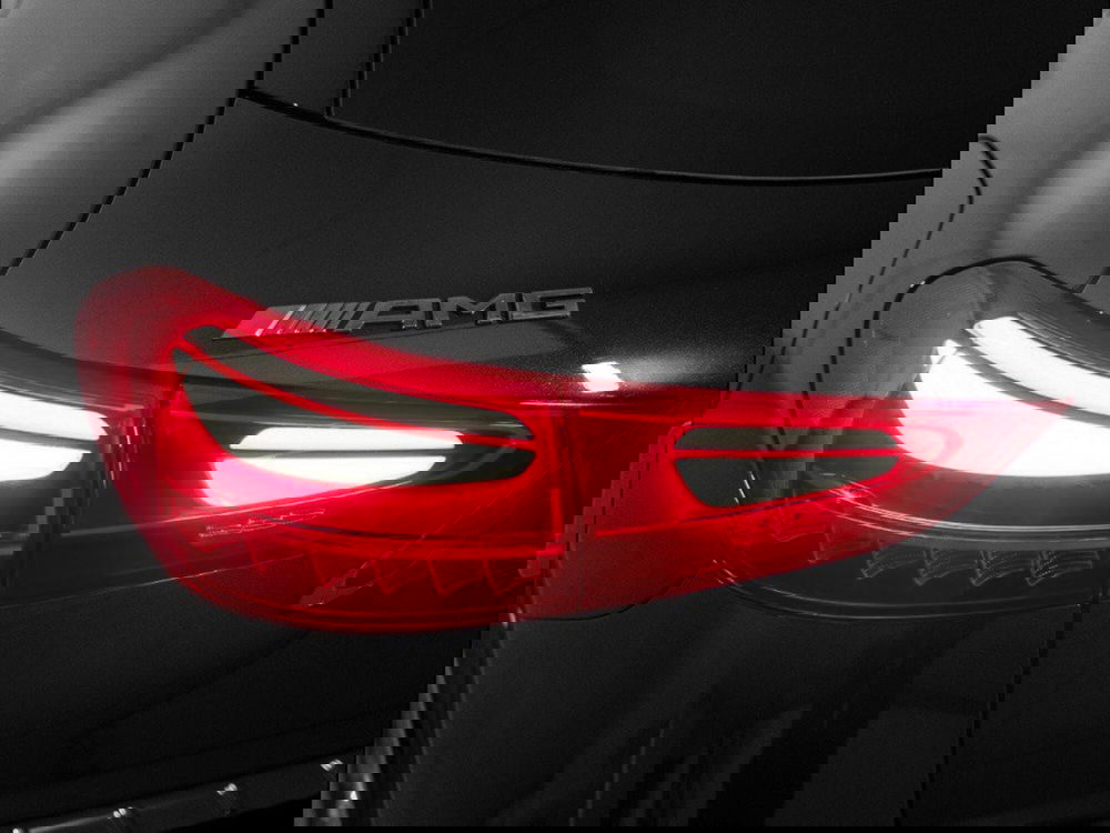 Mercedes-Benz GLA SUV nuova a Macerata (8)