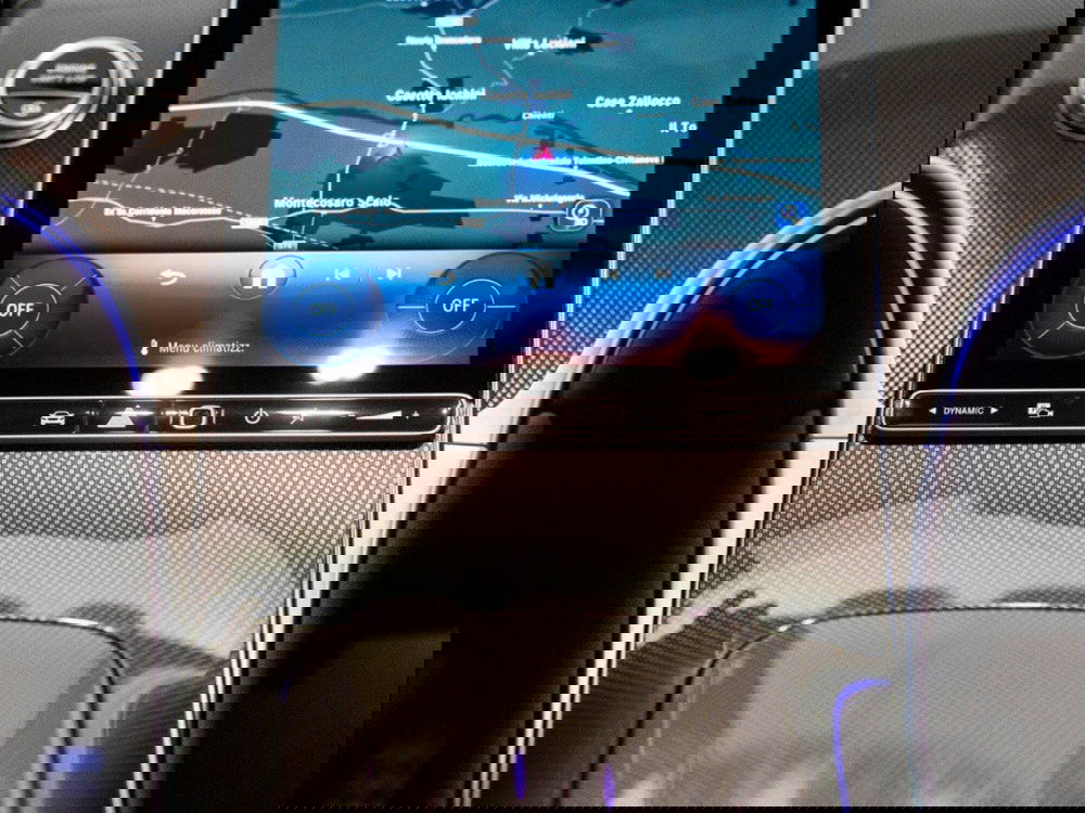 Mercedes-Benz GLC SUV nuova a Macerata (17)