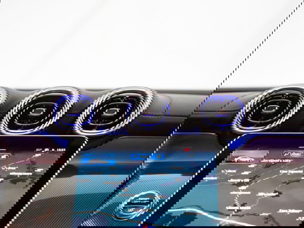 Mercedes-Benz GLC SUV nuova a Macerata (19)