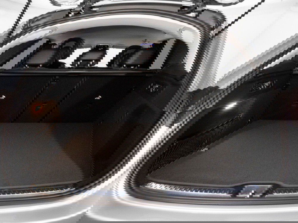 Mercedes-Benz GLC SUV nuova a Macerata (9)