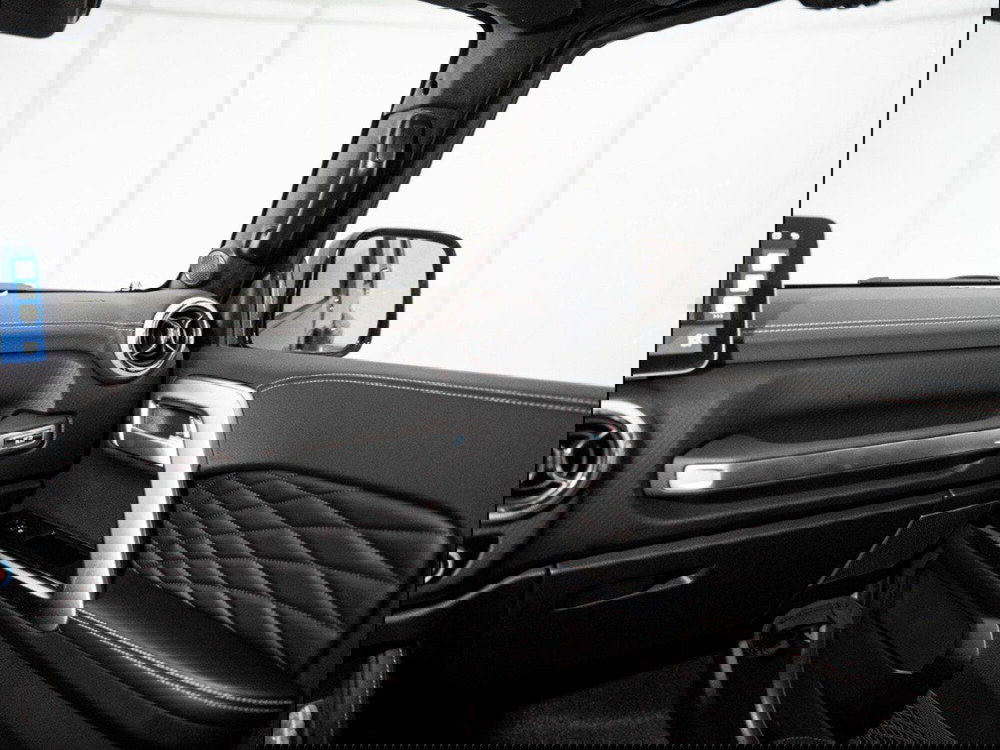 ICH-X K2 nuova a Macerata (16)