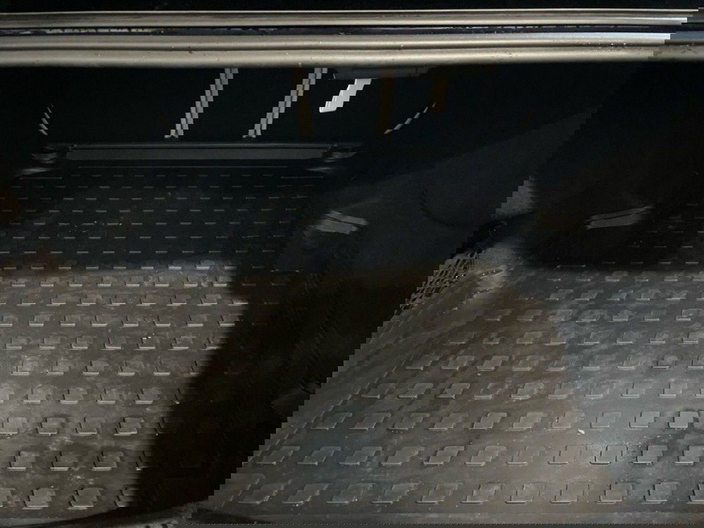 Mercedes-Benz Classe E usata a Ancona (7)