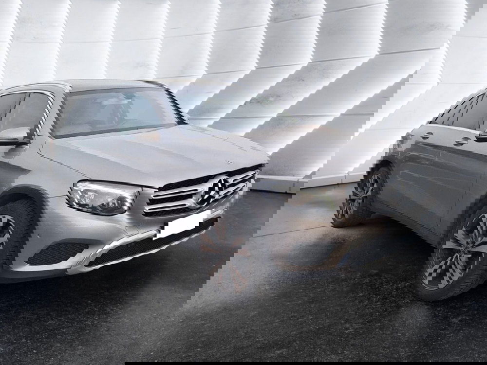 Mercedes-Benz GLC SUV usata a Salerno (2)
