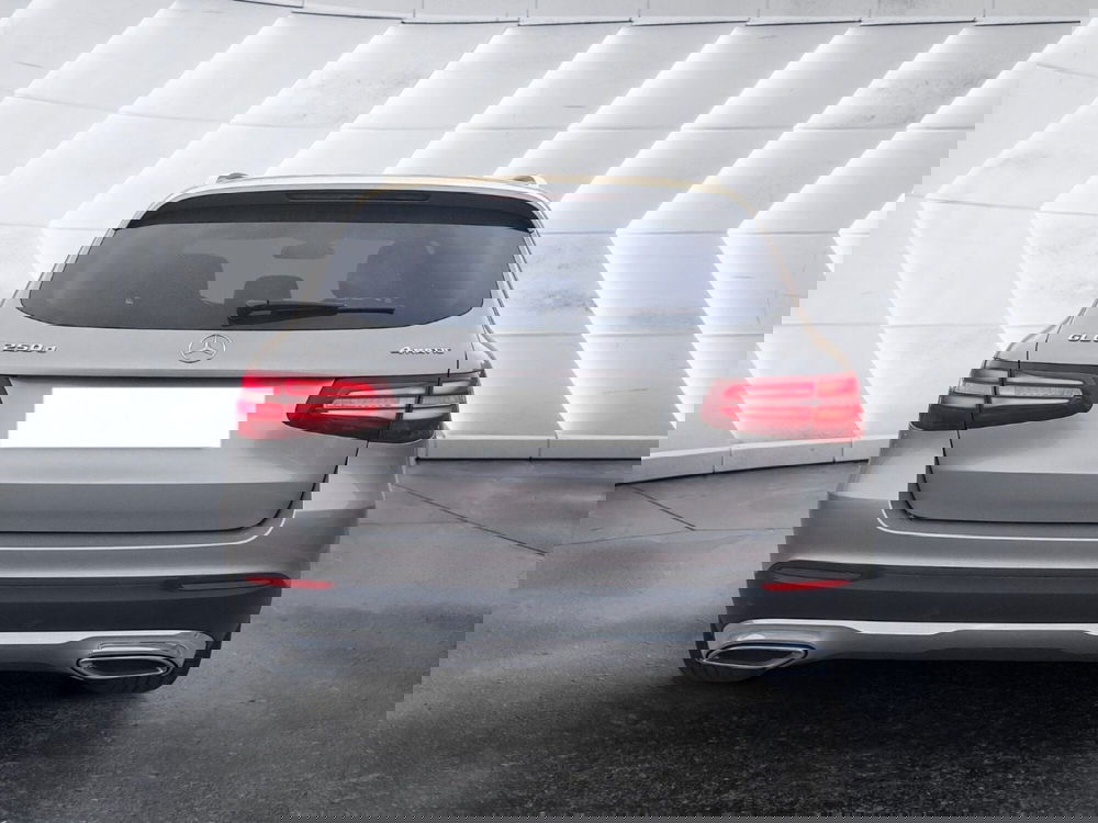 Mercedes-Benz GLC SUV usata a Salerno (4)