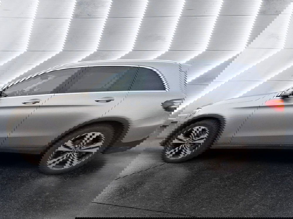 Mercedes-Benz GLC SUV usata a Salerno (7)