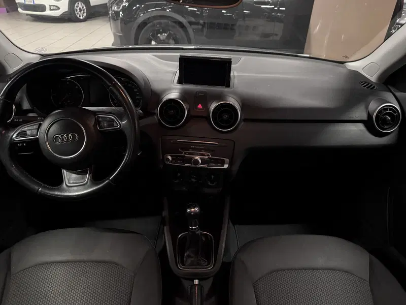 Audi A1 Sportback usata a Messina (11)