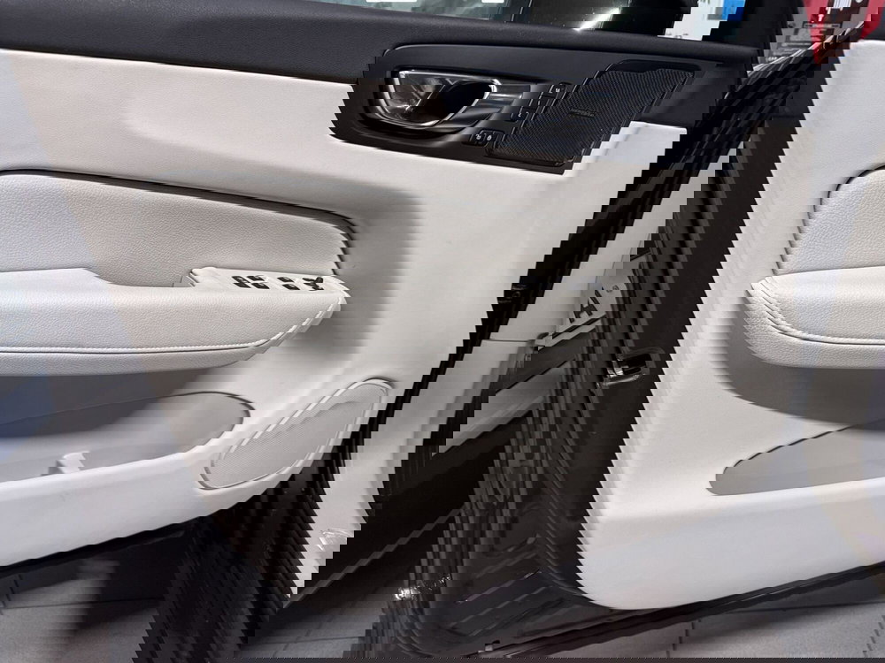 Volvo XC60 usata a Messina (6)