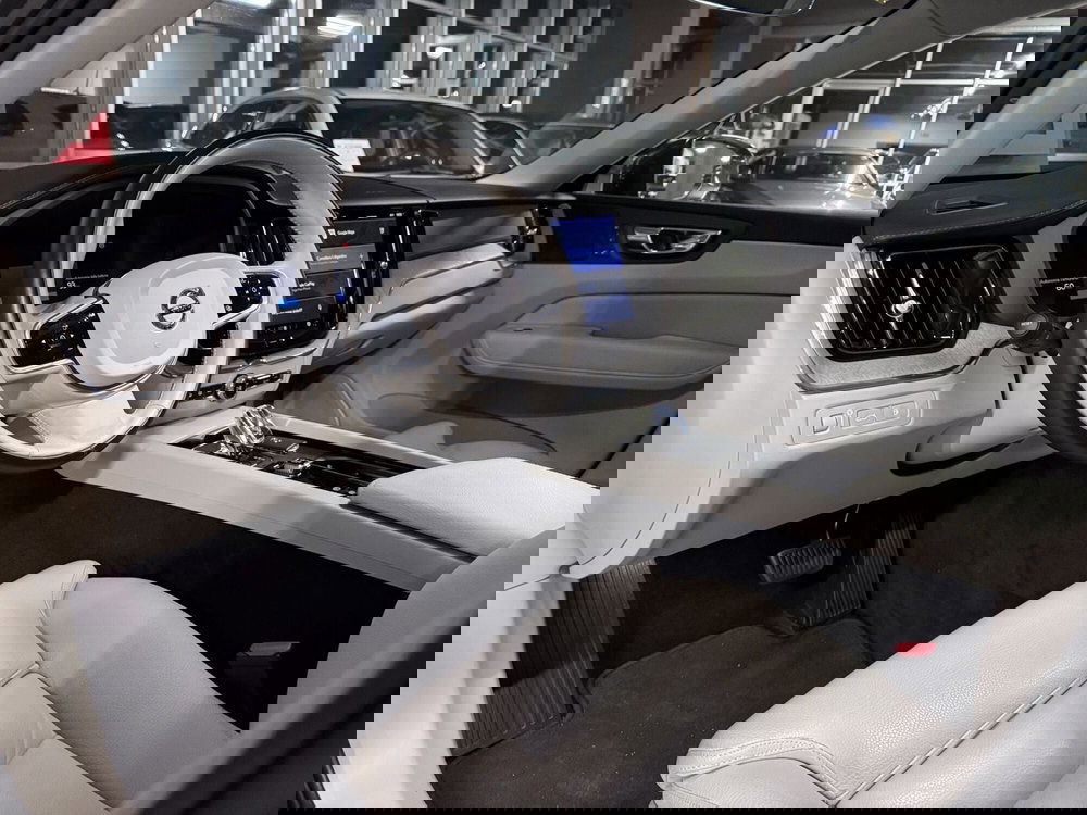 Volvo XC60 usata a Messina (7)