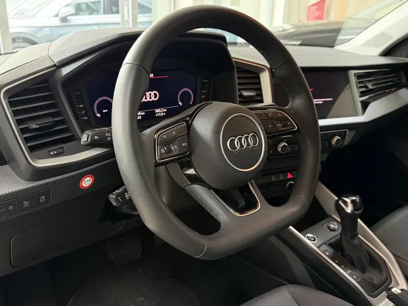 Audi A1 Sportback usata a Avellino (12)