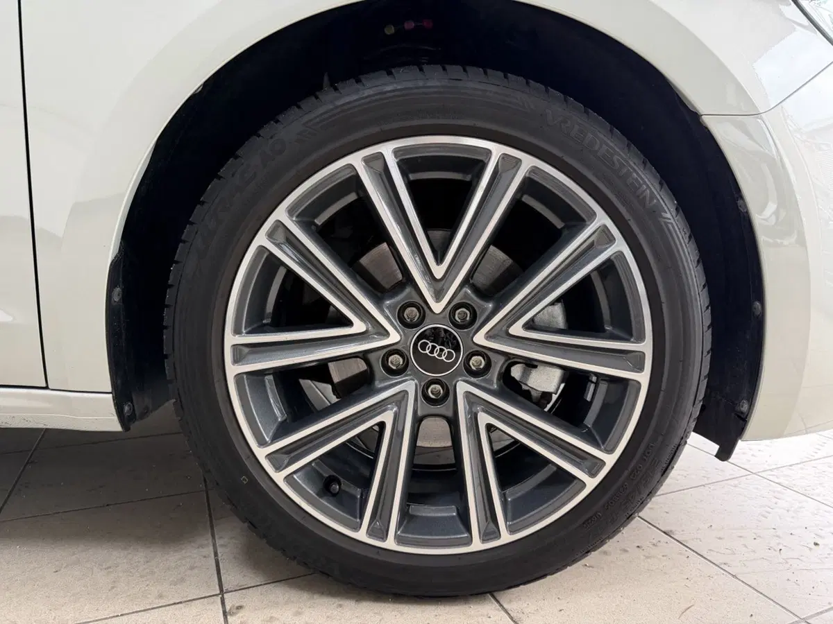 Audi A1 Sportback usata a Avellino (5)