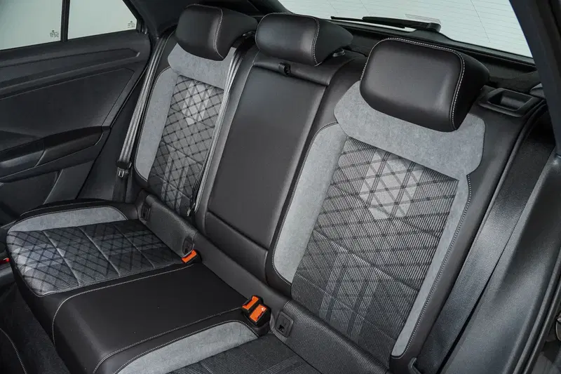 Volkswagen T-Roc usata a Perugia (9)