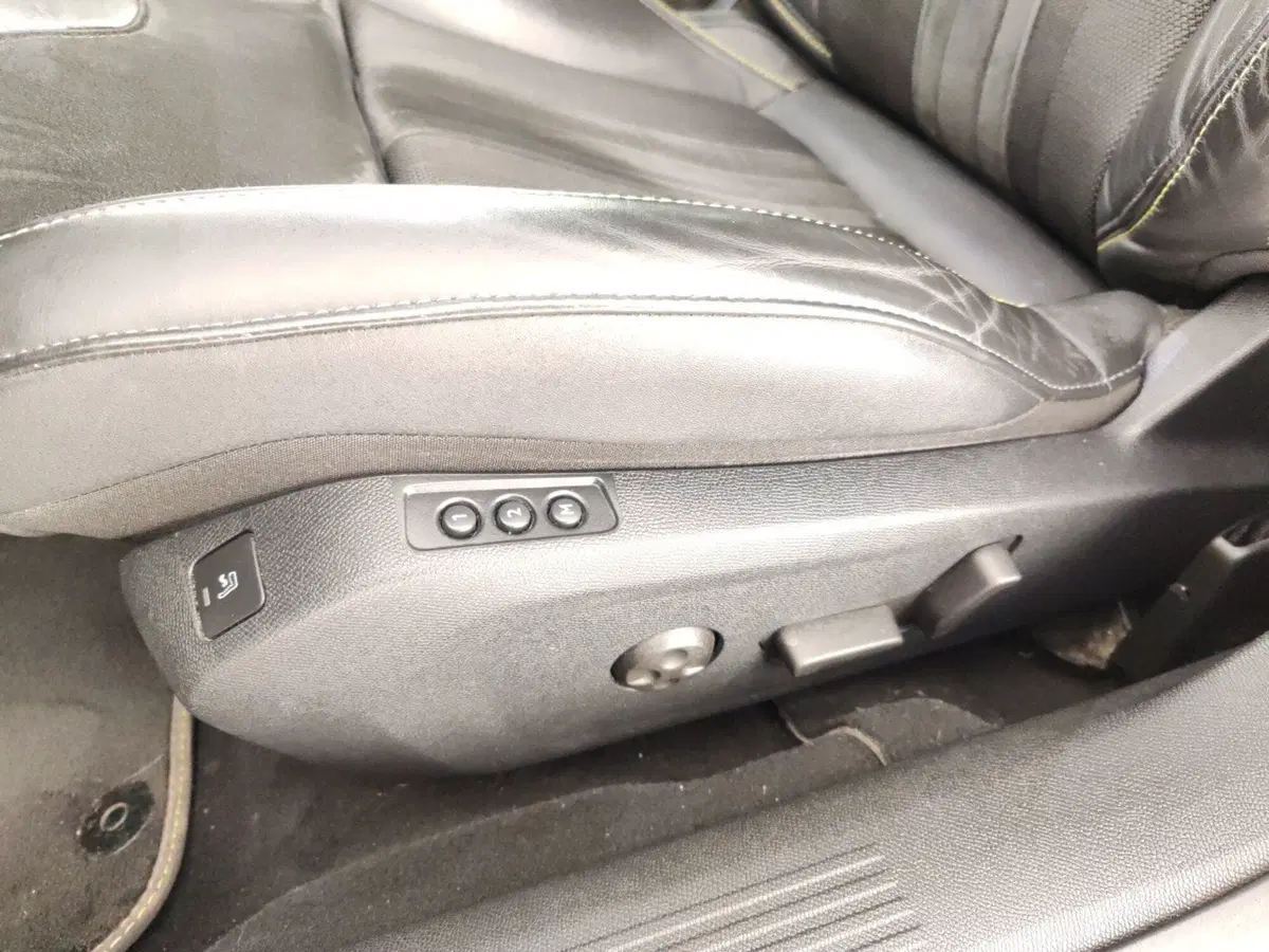 Peugeot 508 SW usata a Massa-Carrara (10)