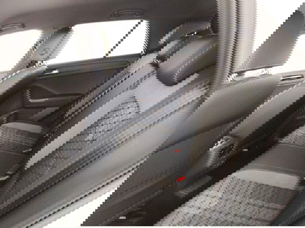 Volkswagen T-Roc usata a Massa-Carrara (10)