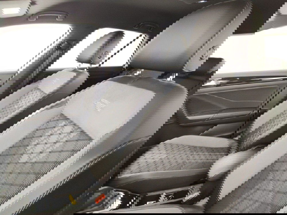 Volkswagen T-Roc usata a Massa-Carrara (9)