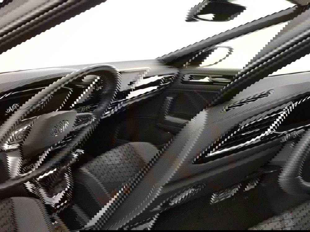 Volkswagen T-Roc usata a Massa-Carrara (8)