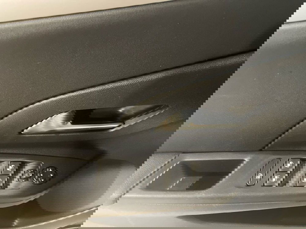 Opel Corsa usata a Salerno (13)