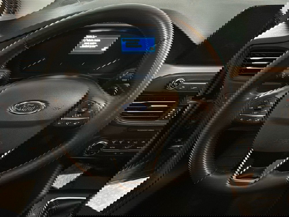 Ford Focus usata a Napoli (9)